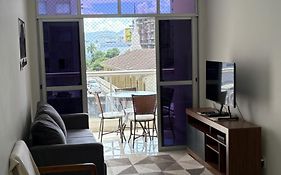 Apartamento na Quadra da Praia!